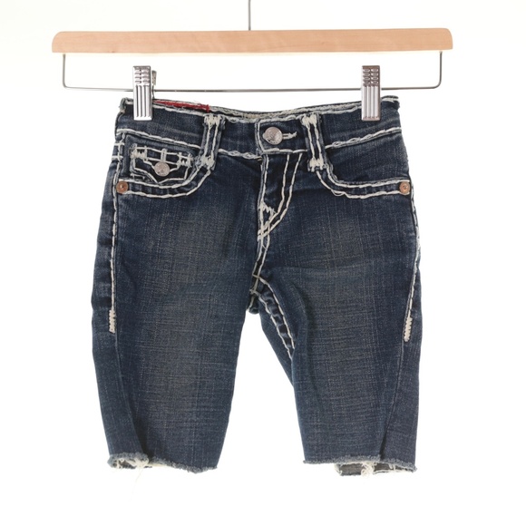 True Religion Joey Super T White Stitching Cutoff Bermuda Denim Shorts Girls 4 - Picture 1 of 6